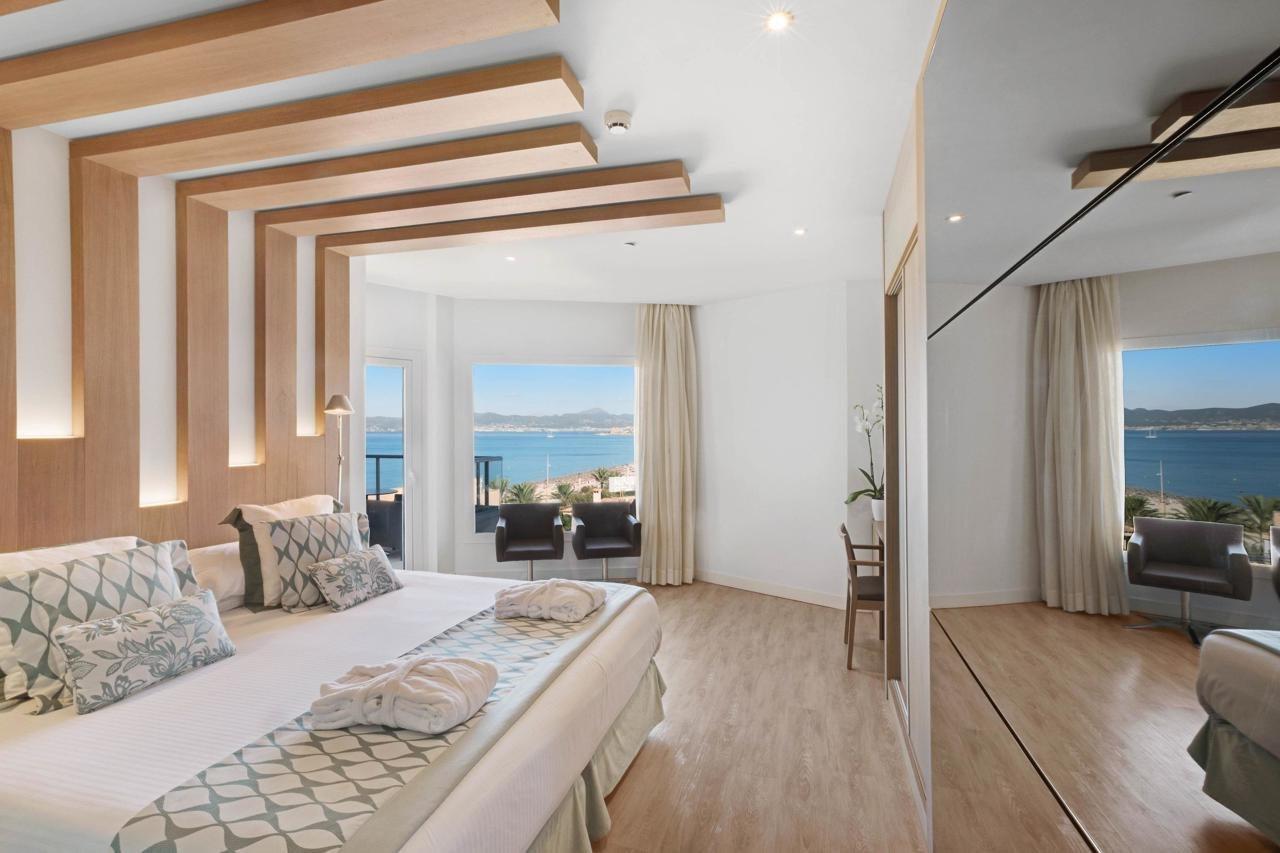 Pure Salt Garonda - Adults Only Hotel Плая де Палма Екстериор снимка Suite